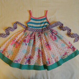 Girls size 5T Dress Princess Castles K Pea